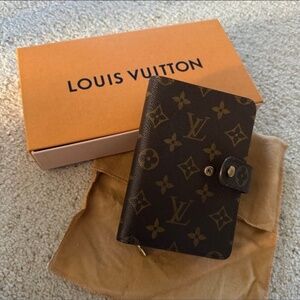 Louis Vuitton Monogram Wallet (Passport Size)